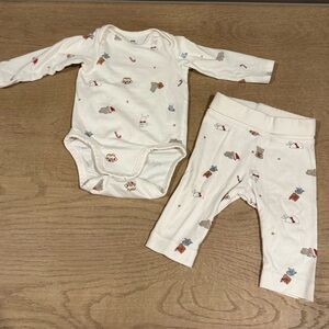H&M baby Christmas Pajamas 3 months